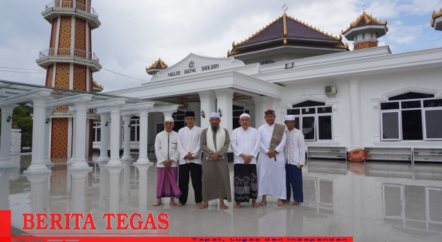 Masjid Agung Solihin J Kayuagung